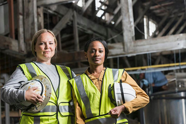 California Program Incentivizes Construction Jobs for Women